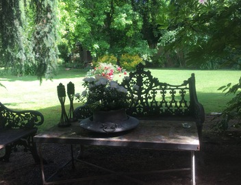 Villa surrounded by greenery 3