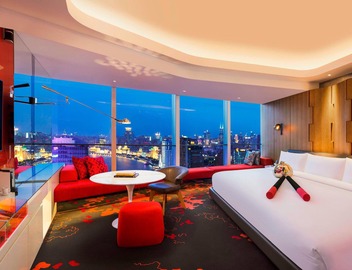 W Shanghai - The Bund 3