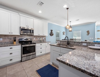 Walk2Beach - Arcade Room - Resort Pool - Full Kitchen 5