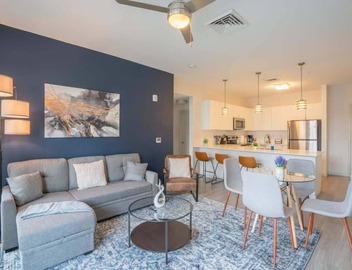 Walkable Arts District Unit in Downtown Phoenix 5