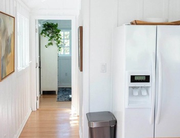 Walkable to Butterfly Beach Upper Cottage 2