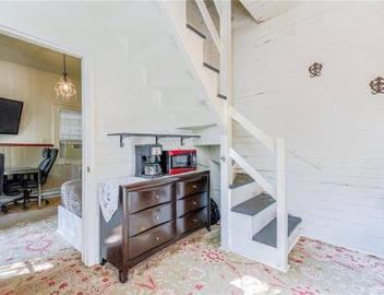 Walker Mansion on St Charles Ave - Unit 7 3
