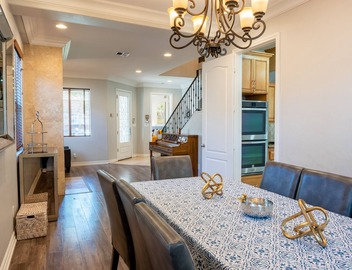 Warm, Inviting, Spacious Mediterranean Style Home Near Universal Studios 3