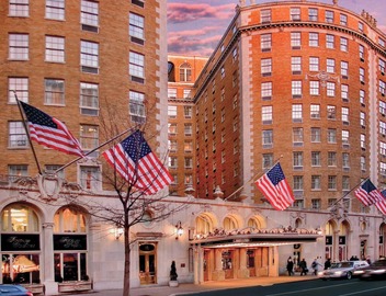 Washington DC | Couples Capital Getaway | Museums & Dining 4