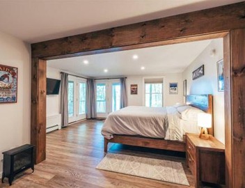 Waterfront, Luxury, Spacious home in Freeport! 3