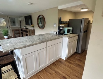 Waterfront View - Unit F 3
