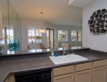 Waterfront Views, Office, Main Floor, Walkable, Pet Friendly, Family Friendly 4