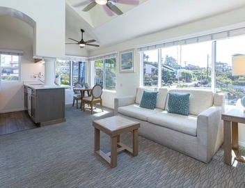 Wave Crest Resort 4