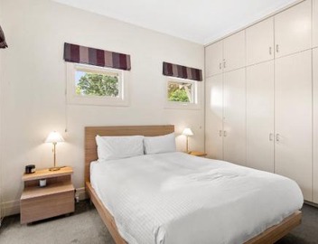 Wellness Escape- 1 Bed Home with Studio & Sauna 2