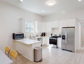 Whimsical 5BD | Pool |Parking| Streetcar Location! 4