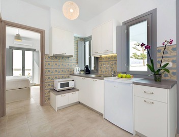 White Harmony Suites 3