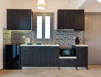 White Harmony Suites 4