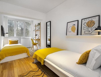 WHome Chic & Stylish Retreat in Estoril's Finest Location 4