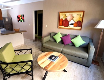 WIVC Coral Mar Resort- Amazing Hotel Zone & Lagoon Views, Enjoy the Tropical Breeze 3