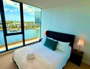 Yarra Accommodation Private Apartment & Ensuite Room 4