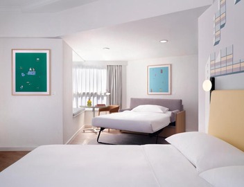 YING'nFLO, Wesley Admiralty, Hong Kong - Langham Hospitality Group 3