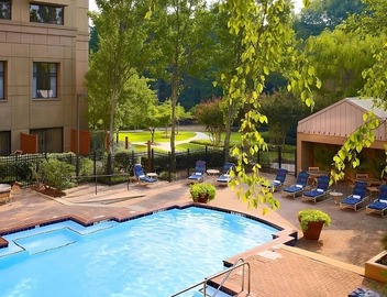 Your Home Away From Home! Pet-Friendly unit awaits! Near Gwinnett Place Mall 5