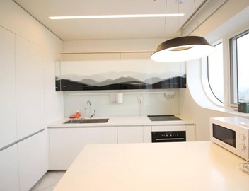크리스마스 세일 더청담에디션 2Bdr 1Bath Full Options apt 5