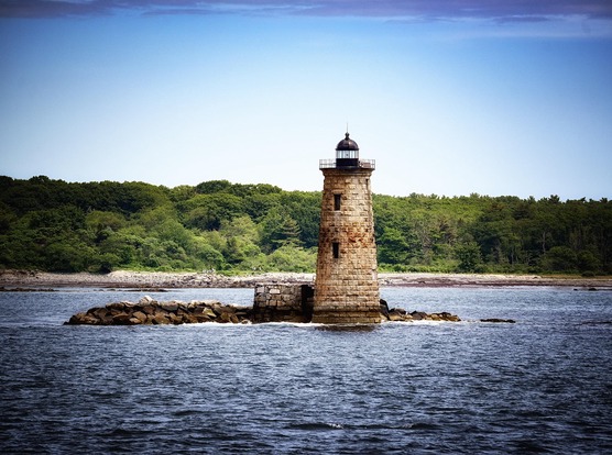 Bustins Island