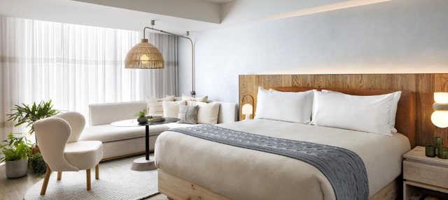1 Hotel Toronto