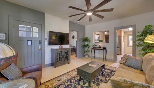 < 1 Mi to Dtwn: Home w/Deck in Clarkdale!