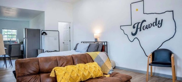 1BR Sleeps 4 | DT Amarillo, AI Data Ctr, Hospitals