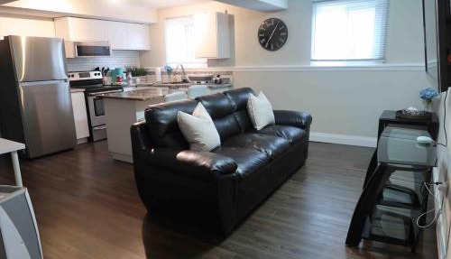 2 BD basement Apt - 15-20 Minutes to Niagara Falls,CA