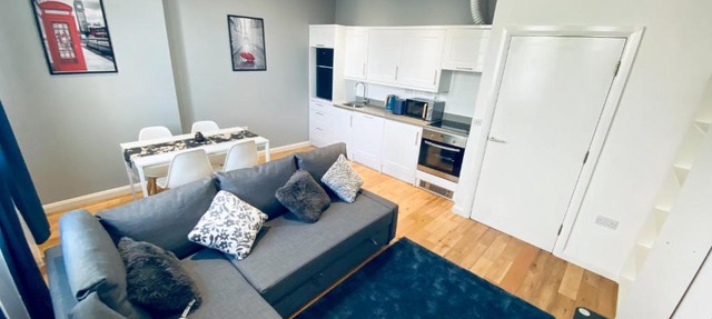 2 Bedroom Flat - 2 Bath - 15 min Camden Town