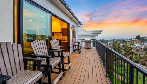 20% Off April 23-26 Perfect For Families -Hot Tub