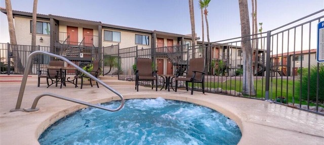 246- Pet friendly, 1 bedroom fully furnished suite!