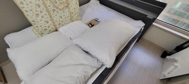 2608 # Gangnam Urban Vogue Suites#Sinnonhyeon Stn Exit 9, 1-min #Top-rated Unit # All-New Furniture & Peaceful Vibe