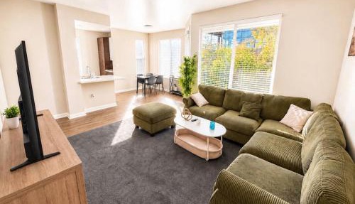 2bd 2bth Marina Del Rey Apt