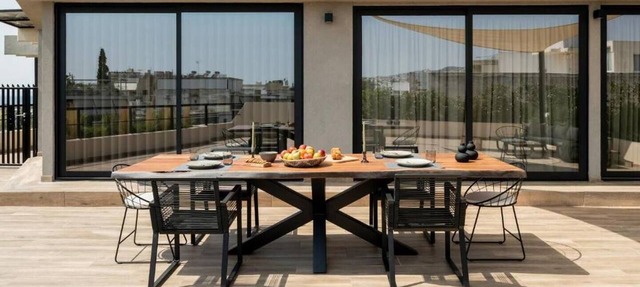2BD Penthouse Sea View Luxury Apartment