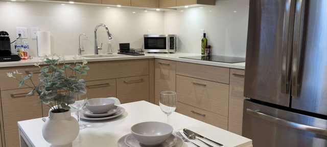 2Bed/1Bath in City, 20 min to BC Place/Major International Sporting Event 2026