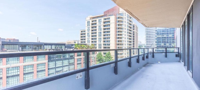 2BR Executive Apartment in Prime Location