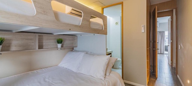3-Floor Penthouse Private Roof Garden High Speed Wi-Fi 500MB Air-Conditioning Pool & Gym