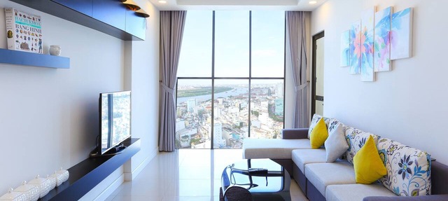 3BR penthouse ★ crazy view, free rooftop pool, gym