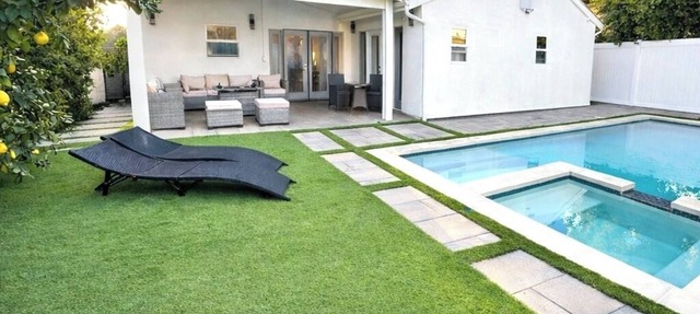 3BR Retreat w/Pool & Spa, Prime Tarzana Location
