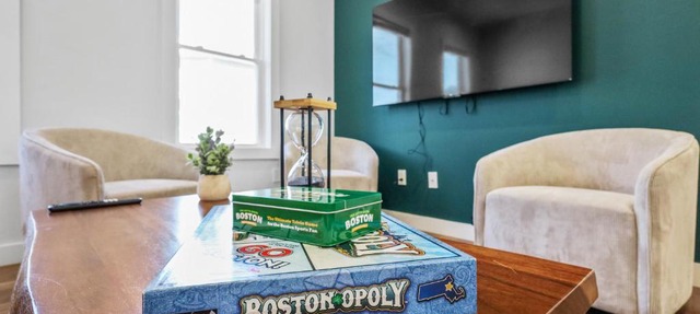 3BR2Bth TD Garden,MIT,Harvard,BOS,2 Parking Spaces