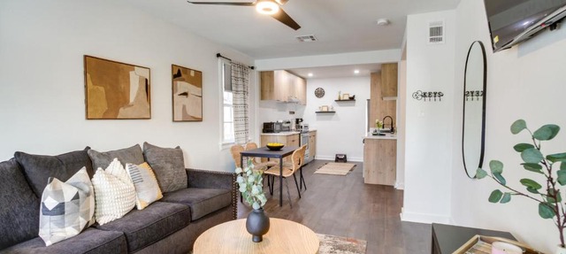 4 Mi to French Quarter: Walkable Apt w/Yard