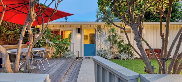 5 Star Reviews! La Jolla Shores' Immaculate Mid-Century Cottage, Steps to Beach!