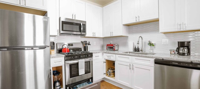 800 Furnished Apartments