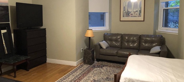 A bright studio in prime commute location, steps to Green line C&D.