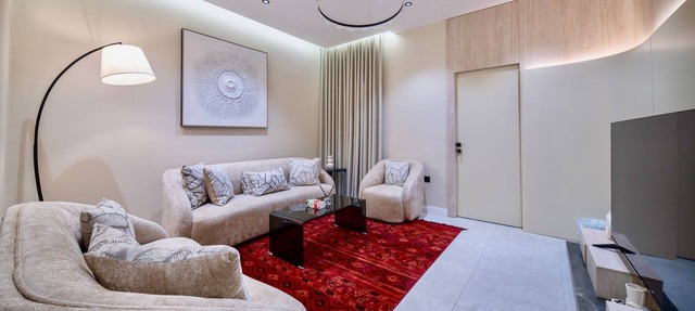 A comfortable 2 bedroom apartment in Al-Hamra