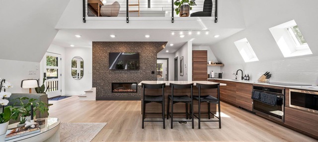 A-Frame Modern Minimalist Dream: 3-bed, 2bath; Hot Tub & Cold Plunge