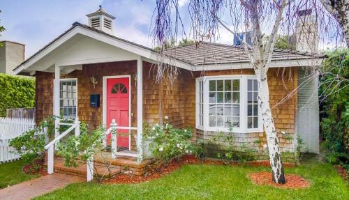 A Touch of Cape Cod in West Hollywood
