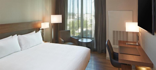 AC Hotel by Marriott Seattle Bellevue/Downtown
