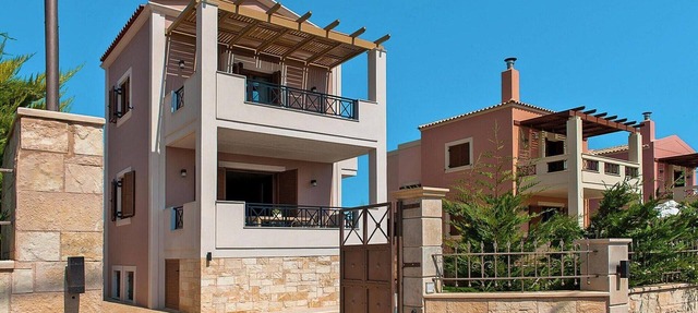 Adele Villa with Pool & Terrace