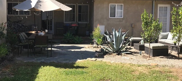 ADORABLE DOWNTOWN OJAI COTTAGE WITH THE BEST LOCATION IN HEART OF TOWN