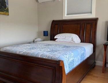airport room